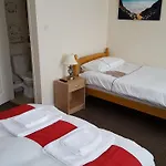 Marina B & B